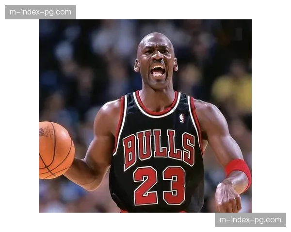 亚历山大连续140场20+创纪录 乔丹后首人展现历史级稳定性